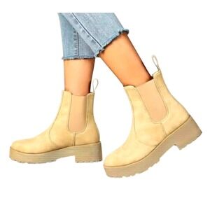 NEW Chelsea Boots in Tan Vegan‎ Suede Size 7/38